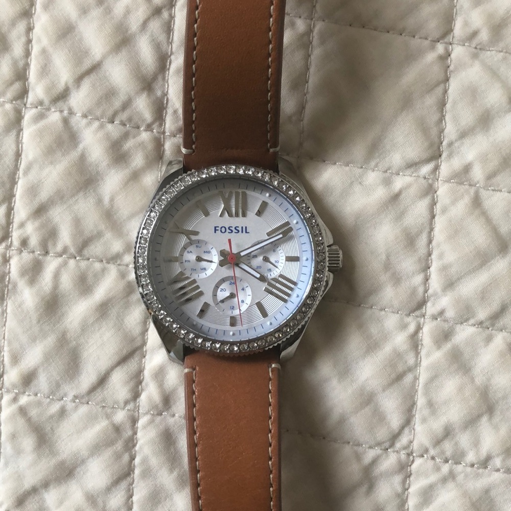 FossiL Cecile watch with leather band
